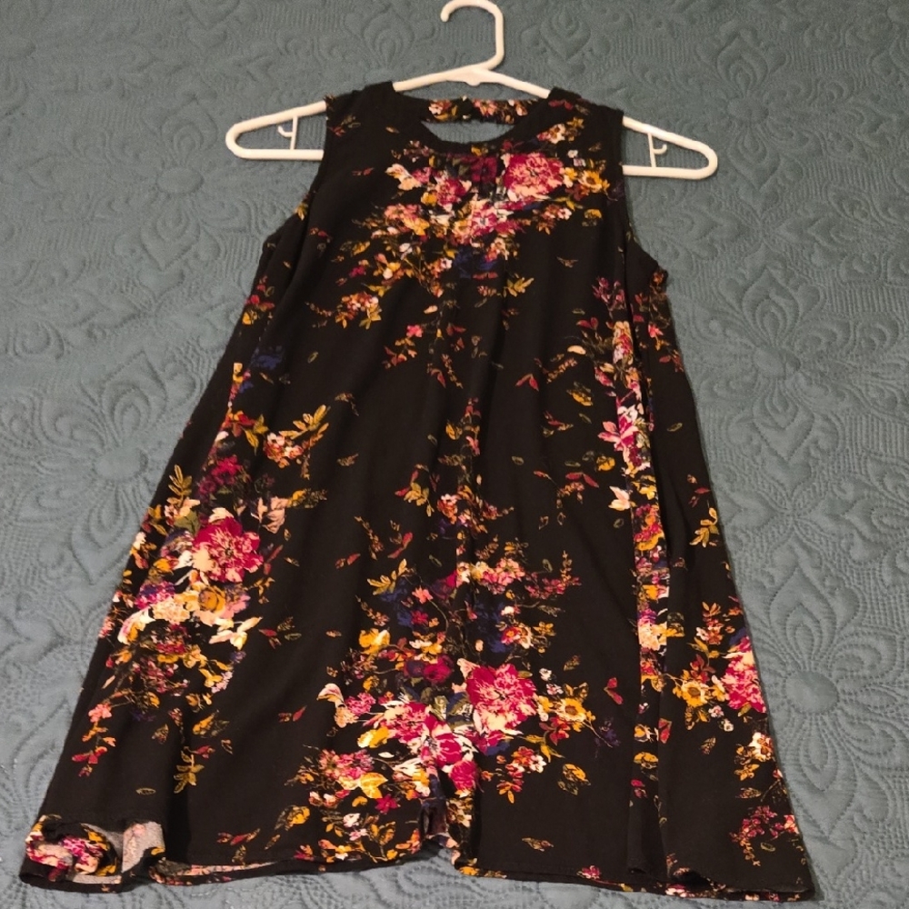 Eyeshadow Black A-line Sleeveless Cocktail Dress